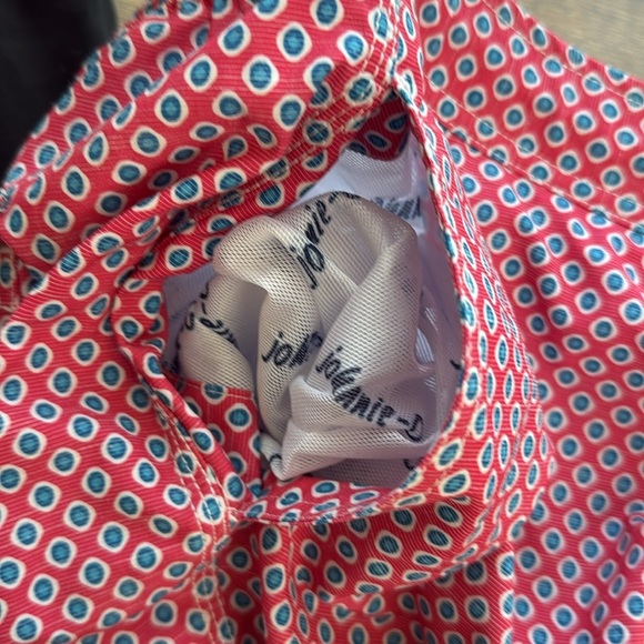 JOHNNIE-O MEN'S KARRATHA BOARD SHORT. Size Medium. Red/Pink Blue Swim Shorts. - Picture 12 of 16